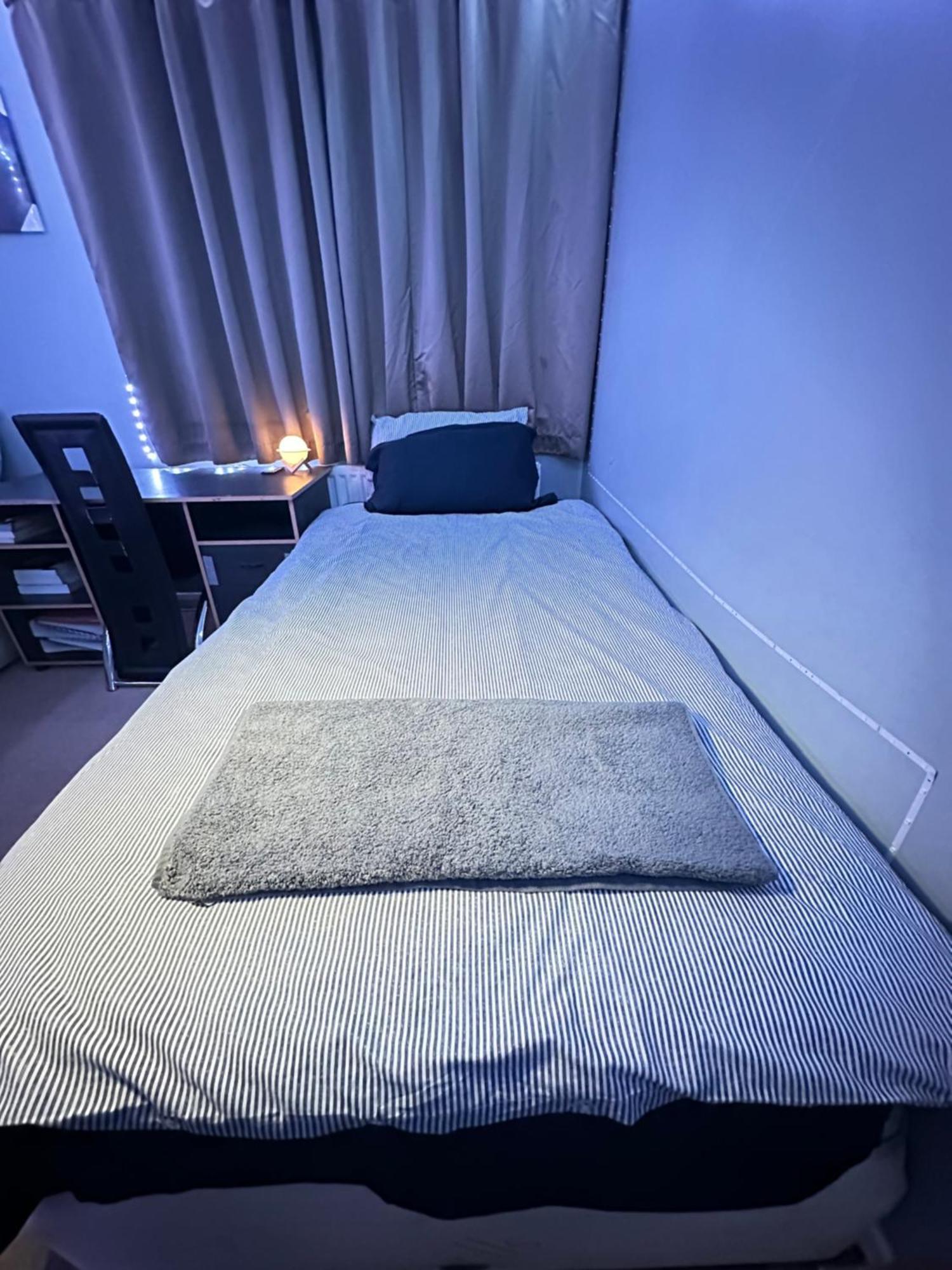 Апартаменты London Gateway Get-Away Хаунслоу Экстерьер фото